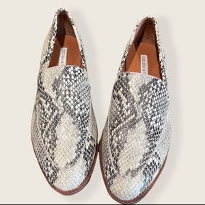 Snake print leather loafers